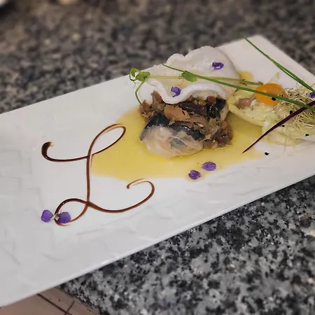 Le Des Moines Hotel Condat (Cantal)