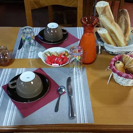 Le Des Moines Hotel Condat (Cantal)